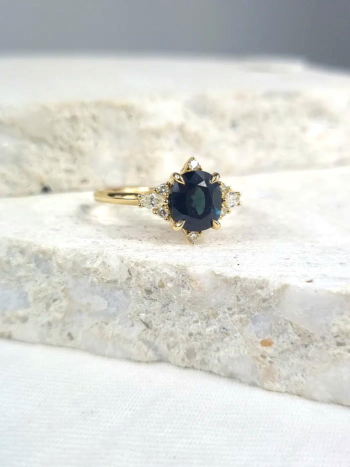 9ct Yellow Gold 2.21 carat Sapphire & 0.19ct Diamond Ring.