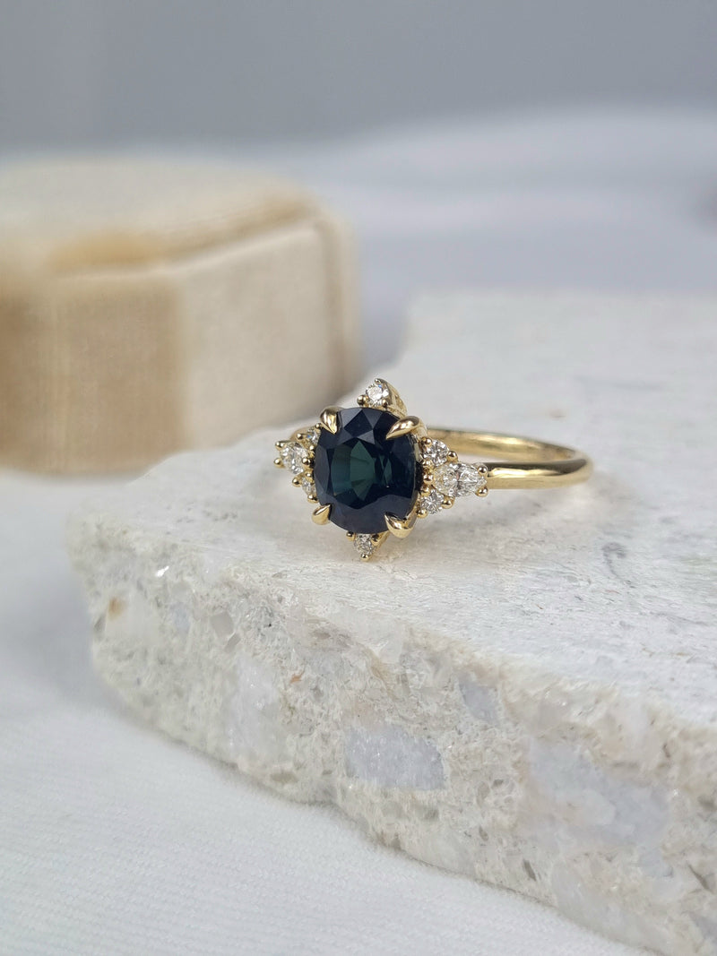 9ct Yellow Gold 2.21 carat Sapphire & 0.19ct Diamond Ring.