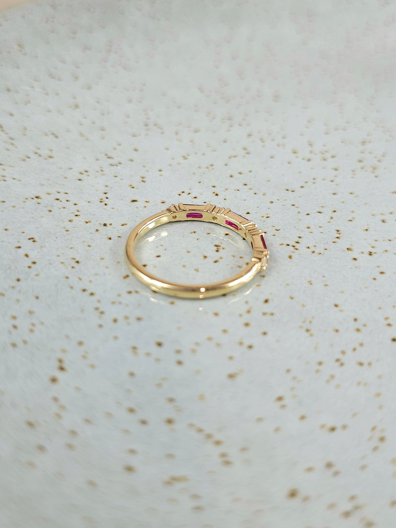 18ct Yellow Gold Ruby and Diamond ring