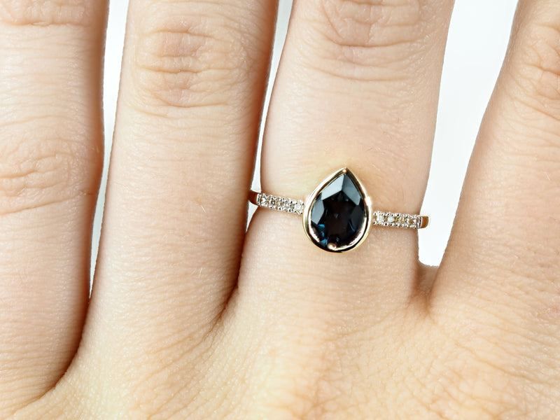 9ct Yellow Gold London Blue Topaz and Diamond Ring