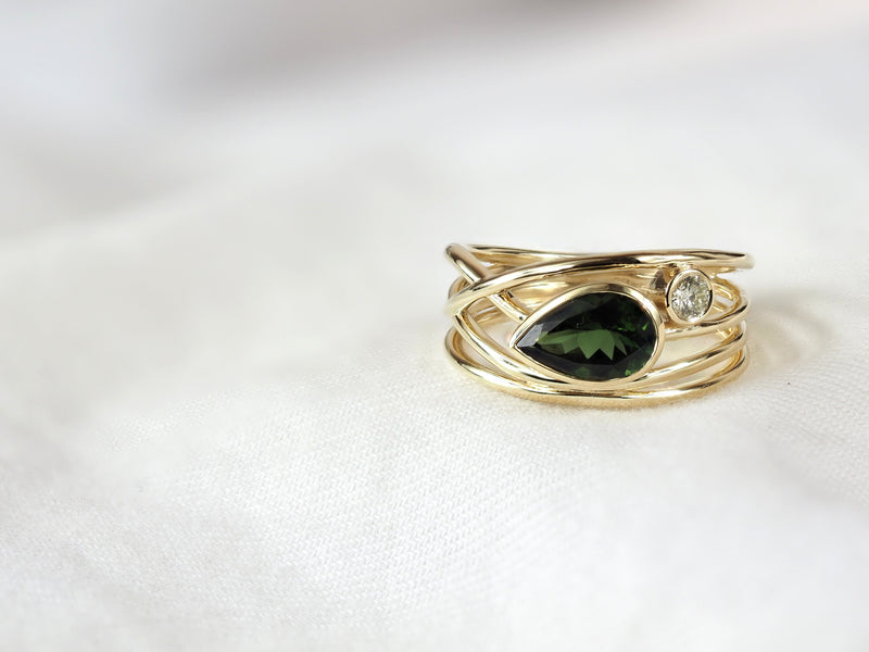 9ct Yellow Gold Green Tourmaline and Diamond Multi Wire Ring, 1.20ct Centre