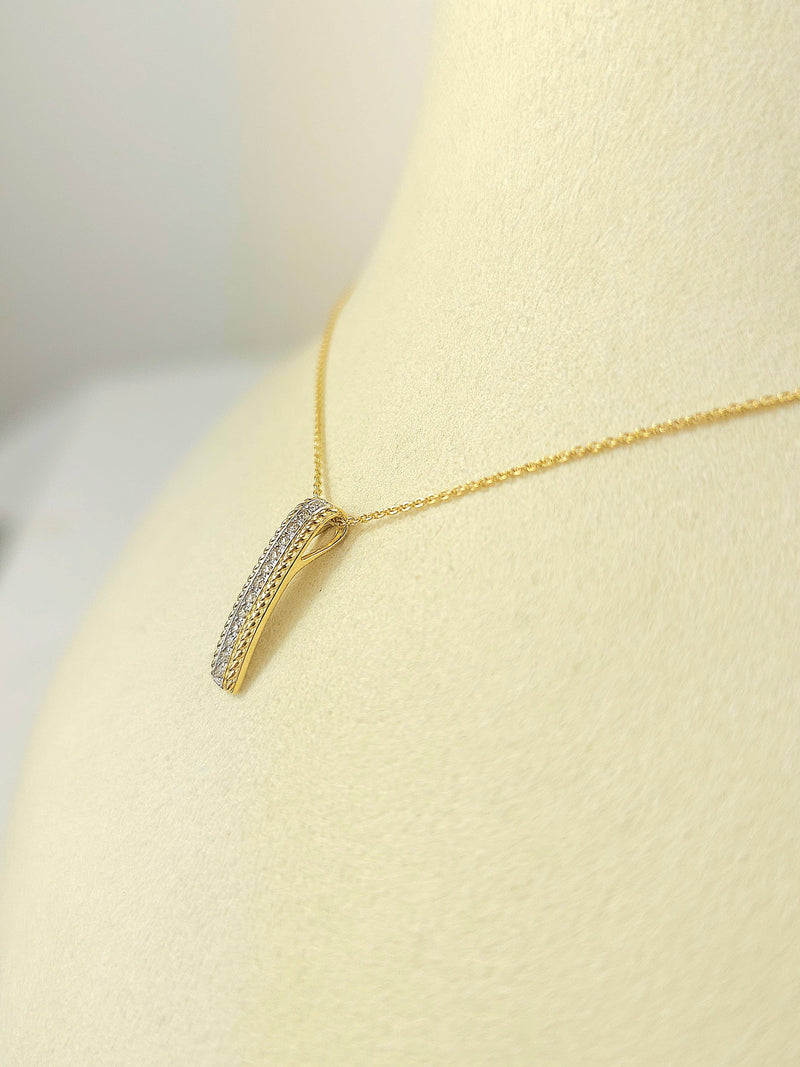 9ct Yellow and White Gold Diamond pendant