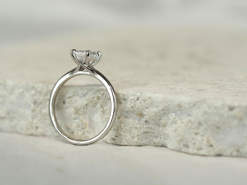 14ct White Gold Lab-Grown Diamond Emerald Cut Ring, 1ct Centre