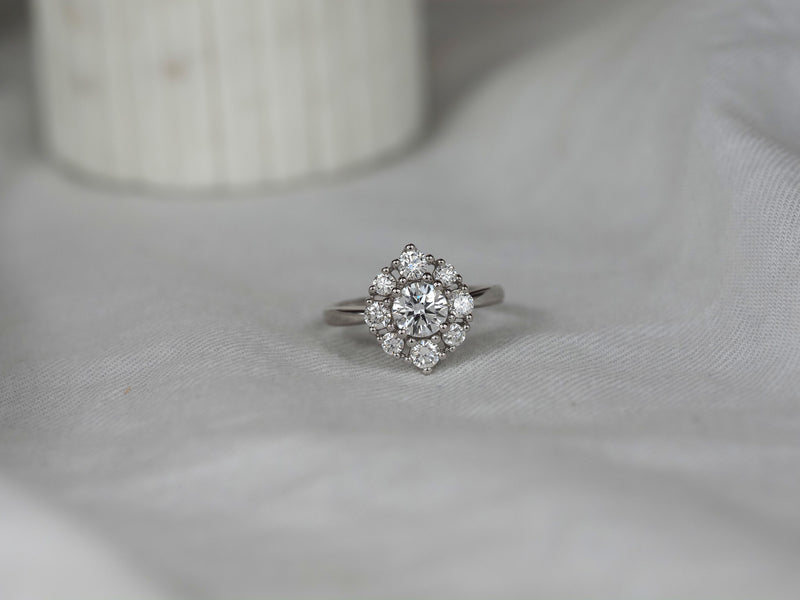 10ct White Gold Lab-Grown Round Brilliant Cut Diamond ring, 1.51ct total