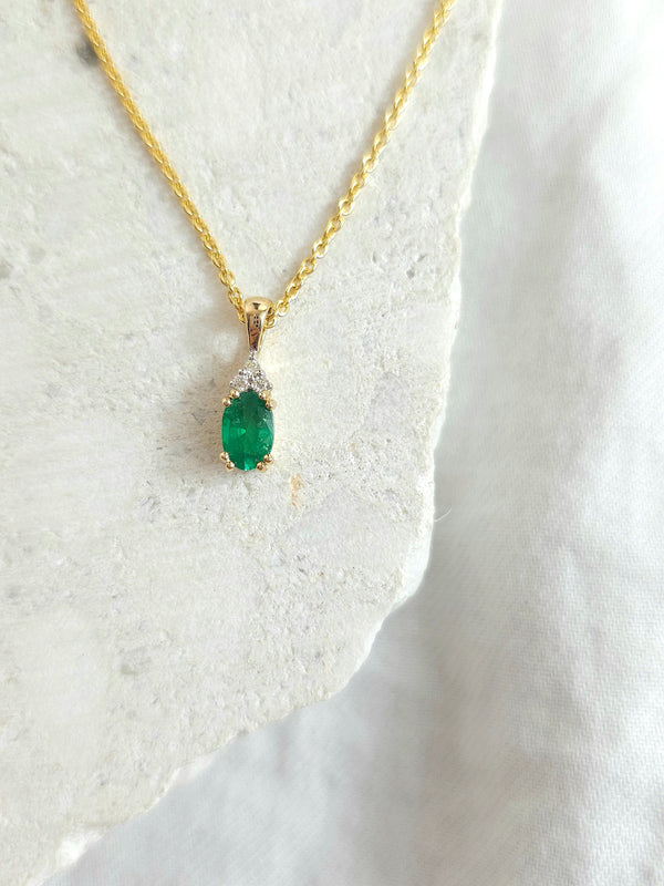 9ct Yellow Gold Emerald and Diamond pendant
