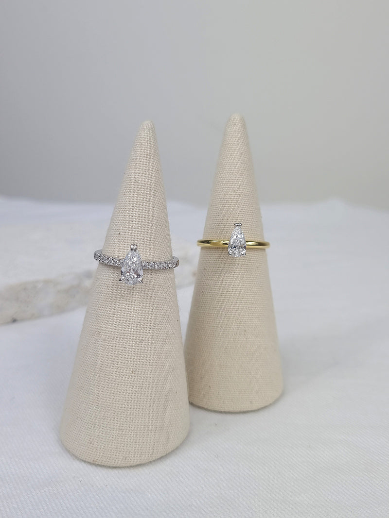 18ct White Gold Pear engagement ring, 0.72ct centre