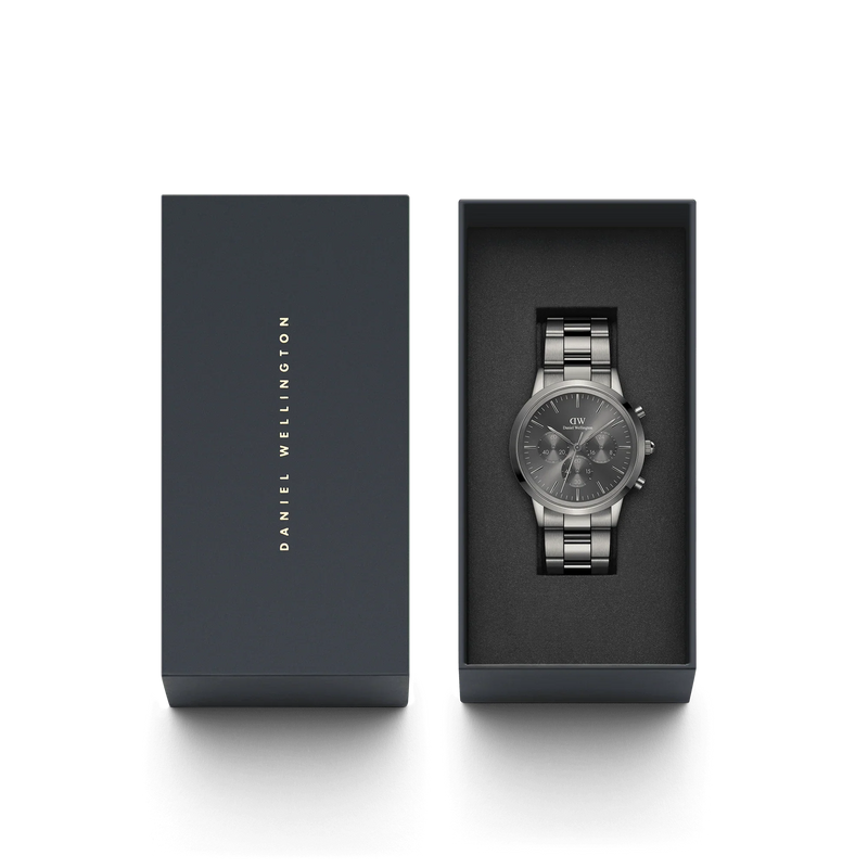 Daniel Wellington Iconic Chronograph 42 Graphite Watch