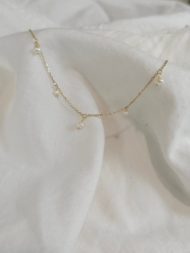 9ct Yellow Gold Bracelet with Freshwater Pearls, 18cm