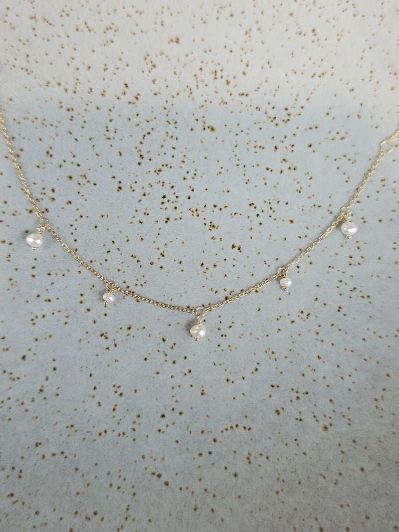 9ct Yellow Gold Bracelet with Freshwater Pearls, 18cm
