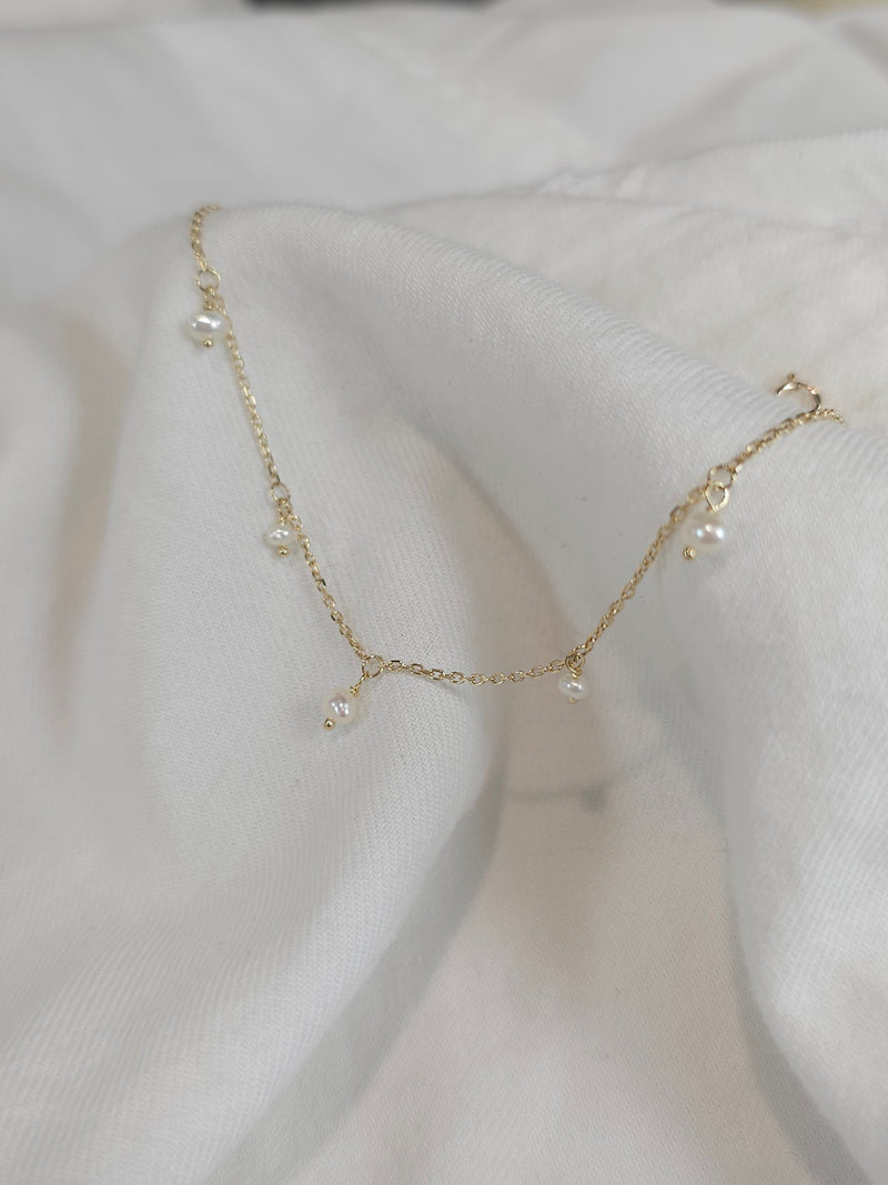 9ct Yellow Gold Bracelet with Freshwater Pearls, 18cm