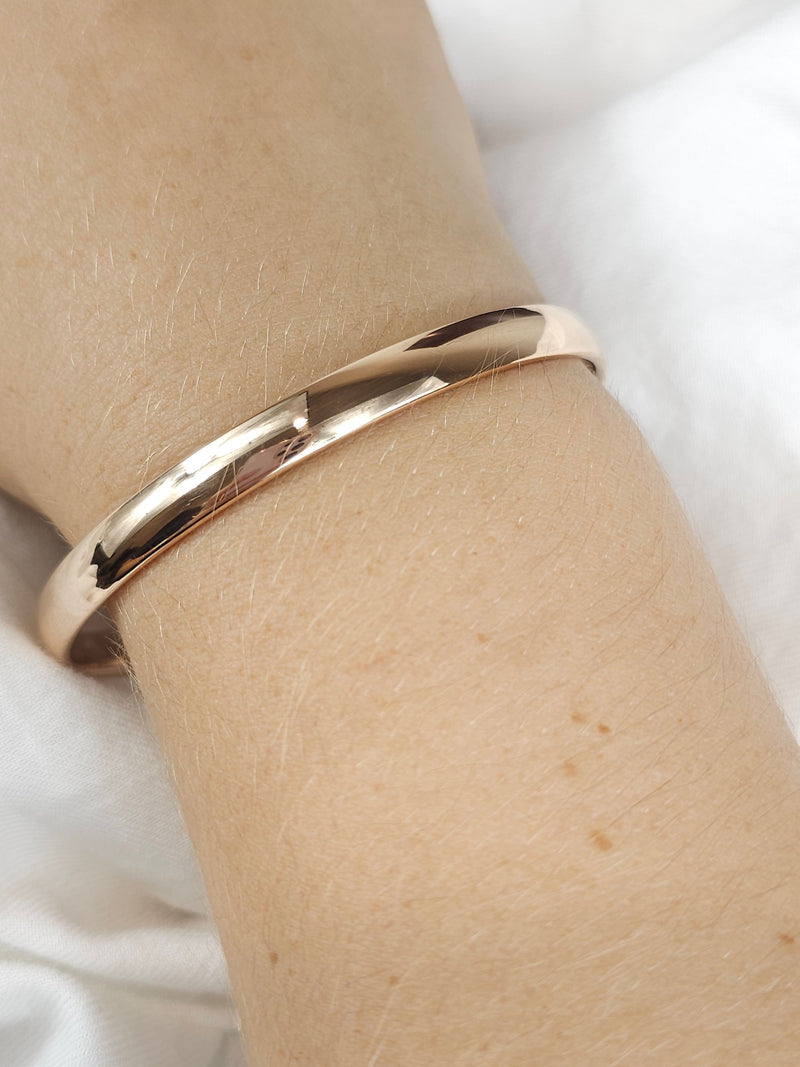 9ct Rose Gold Silver filled bangle, 65mm