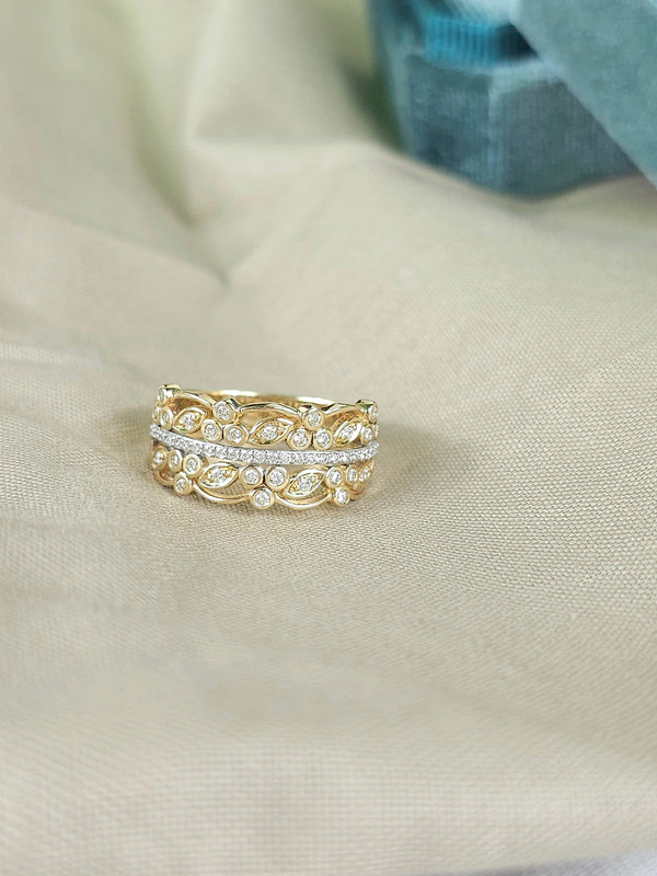 9ct Yellow and White Gold Multi-Wire Filigree ring, 0.37ct total